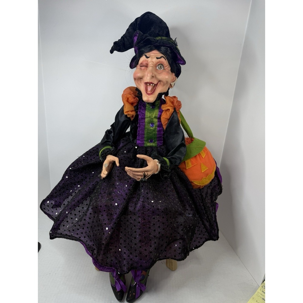 Raz Imports 31" Witch Shelf Sitter Decor "Flirty Witch" Purple READ Damaged Hand